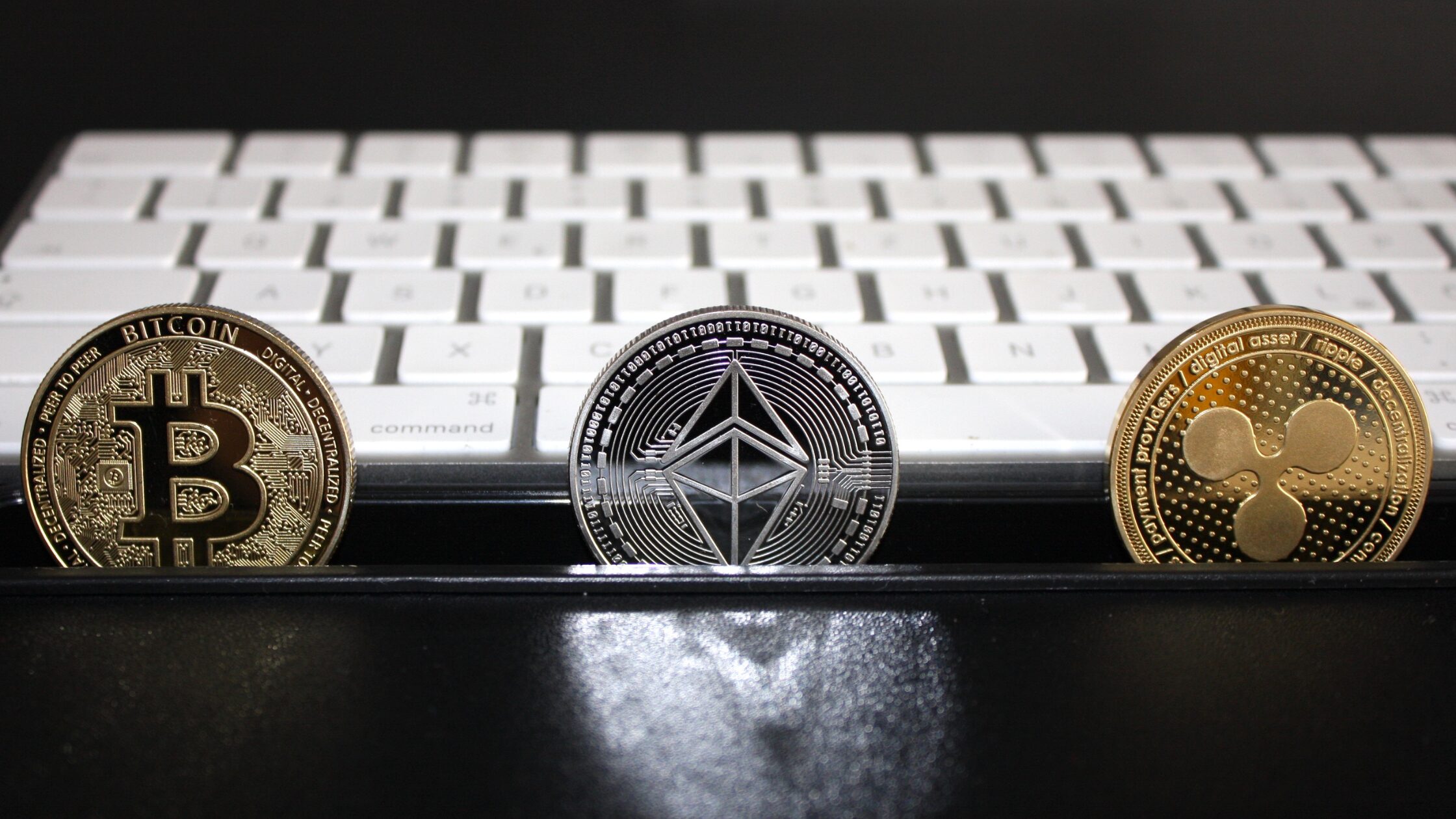 アルトコインとは？初心者でもわかる特徴と安全な始め方を徹底解説