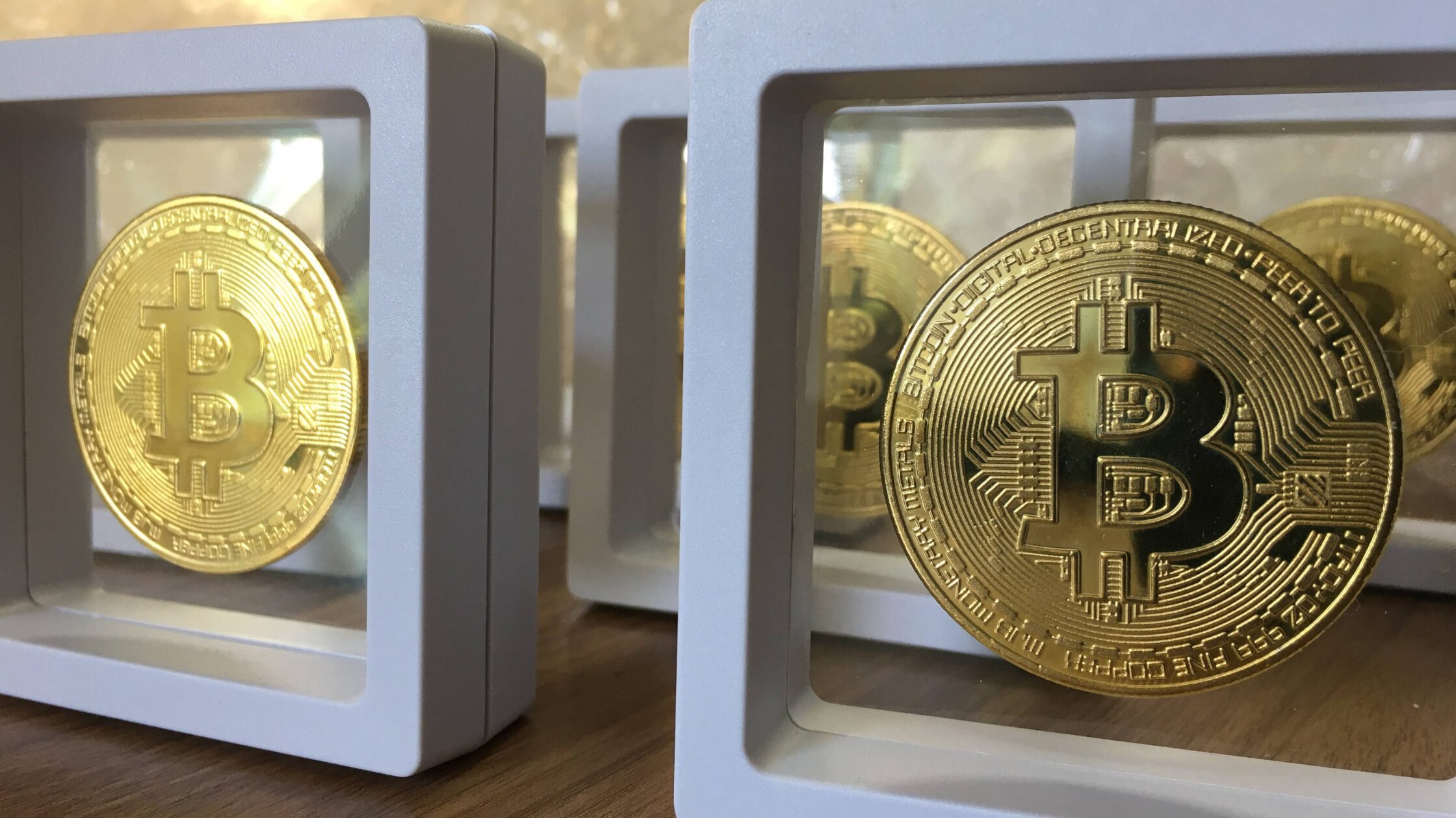 初心者向け】ブロックチェーンを徹底解説！暗号資産（仮想通貨）の仕組み